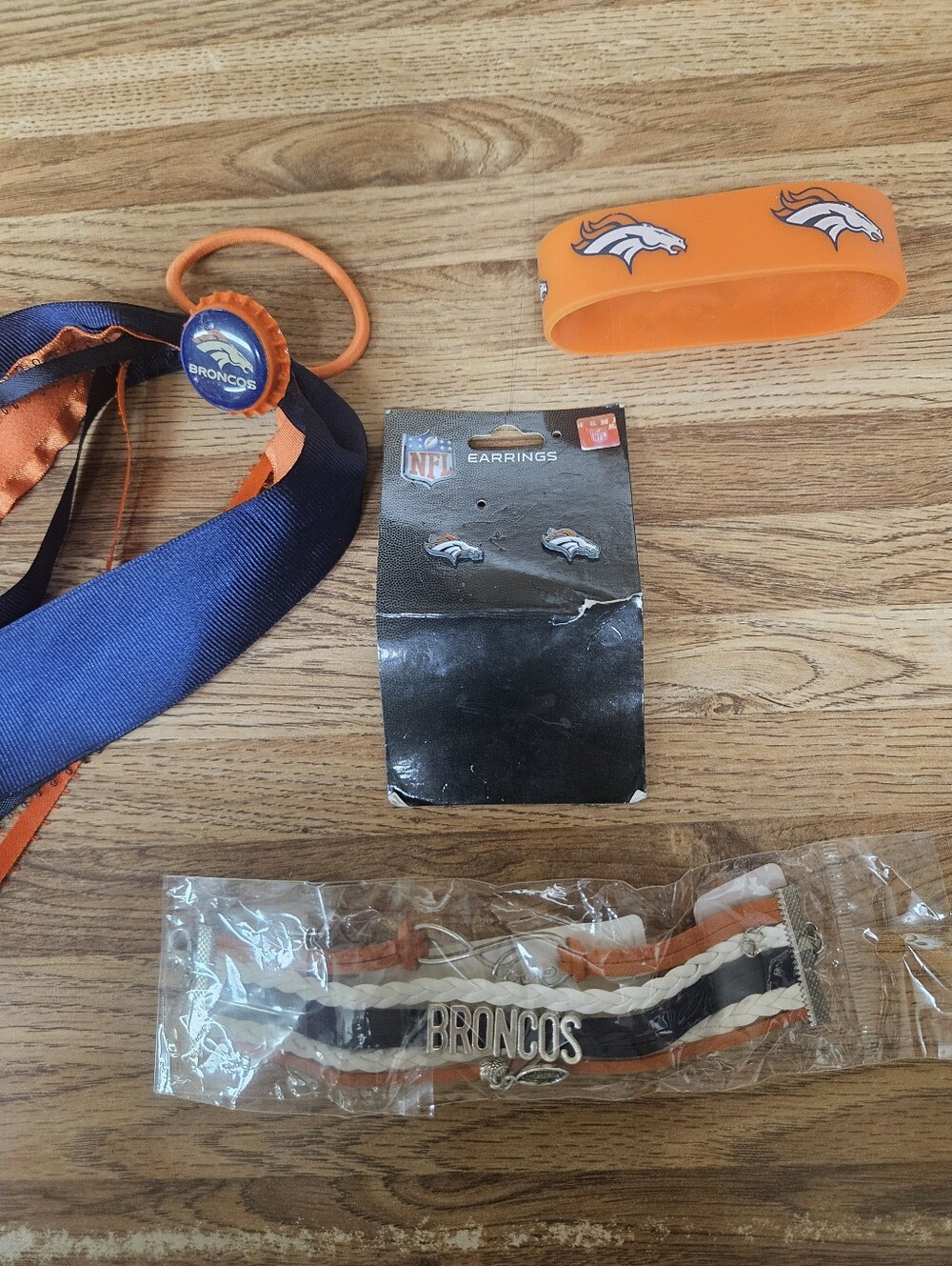 Denver BRONCOS  WOMEN Accessory LOT